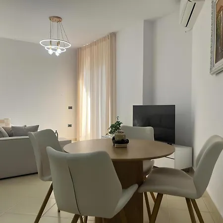 Apartment Meghan Tirana